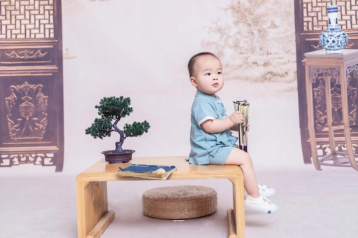 宁德怀孕多久小腹会隆起